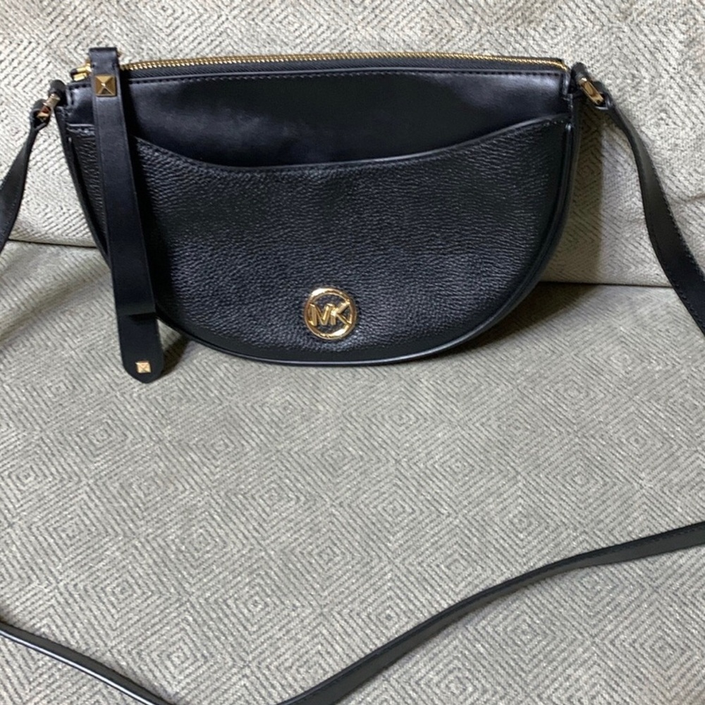Michael Kors Dover Crossbody 🔥